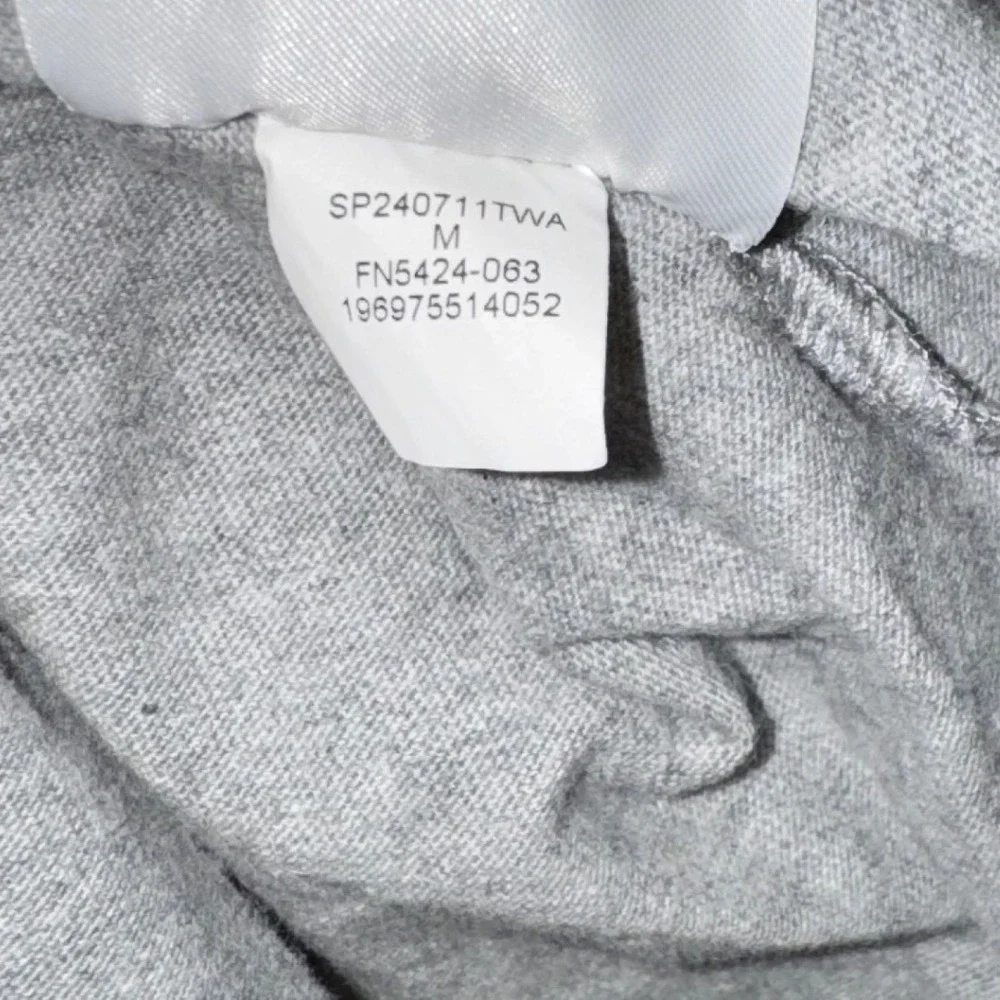 0098 | Jordan Since 84 Graphic Tee Shirt Heather Gray Mens‎ M FN5424-063